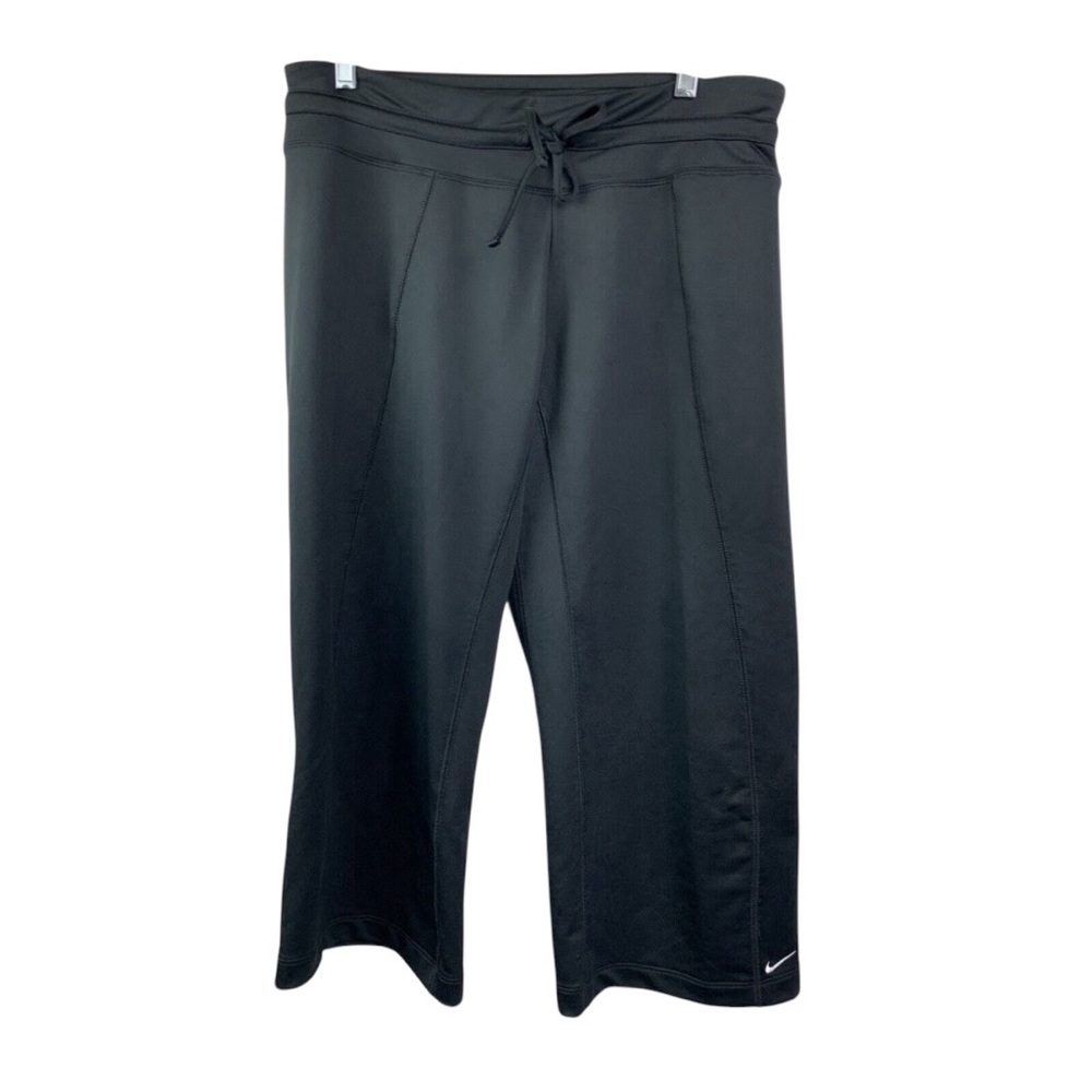 Nike Dri Fit Capri Pants Wide Leg Women's Size Medium Black Poly/Spandex Blend